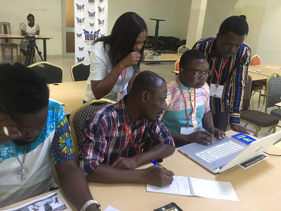 Apply: Research Assistance with Stipends